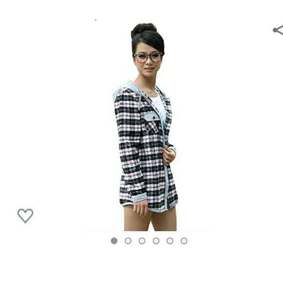 Lele Tops - 90's Style Flannel Hoodie!